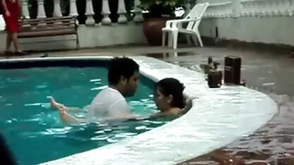 O rabo daquela miúda é fresco e ela melhor video porno anal dá-lhe bem