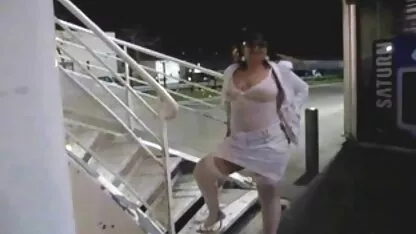 A Ashley videos pornôs anal acabou de montar o professor.
