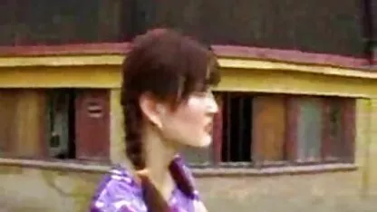 Rapariga a tentar seduzir um homem videos de sexo anal grátis estrangeiro para fazer o casting