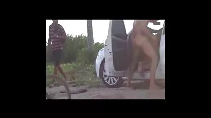 Linda transando com vídeo de pornô de anal seu amante
