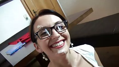 Mulatas com Mamas grandes dão porno anal com pau grande prazer de várias maneiras.
