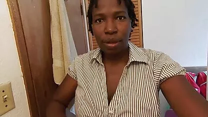 Uma multidão de homens negros e brancos faz mãe pornobrasileiro anal asiática de meias em todas as lacunas que fragmentaram